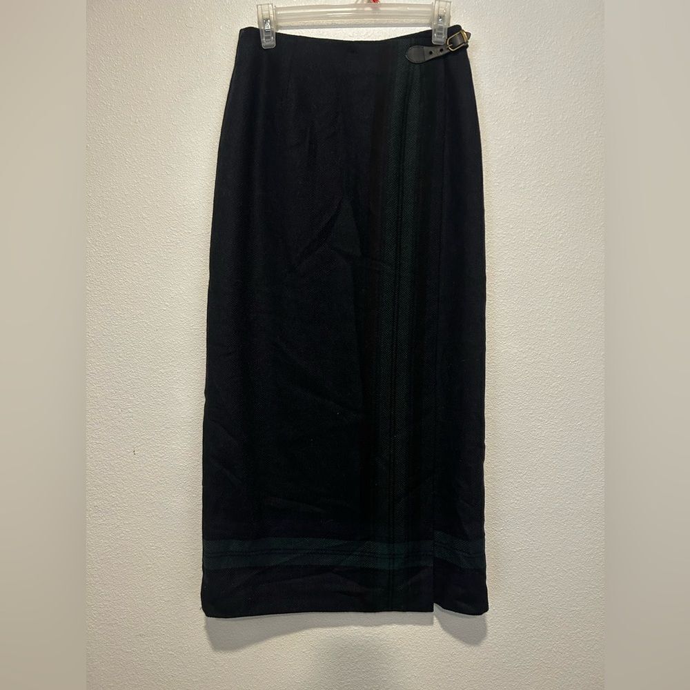 TALBOTS NAVY BLUE & GREEN ITALIAN
WOOL NYLON LONG WRAP SKIRT SIZE 6